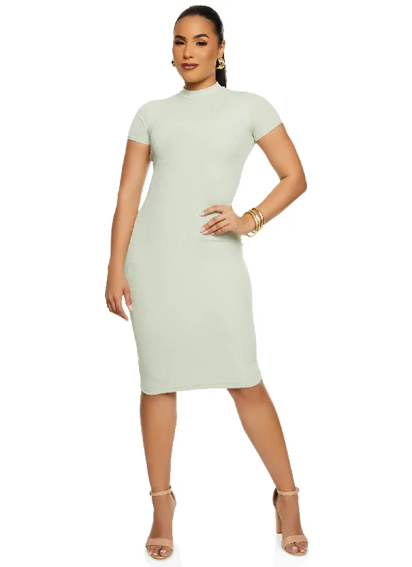 Ribbed Knit Midi T Shirt Dress