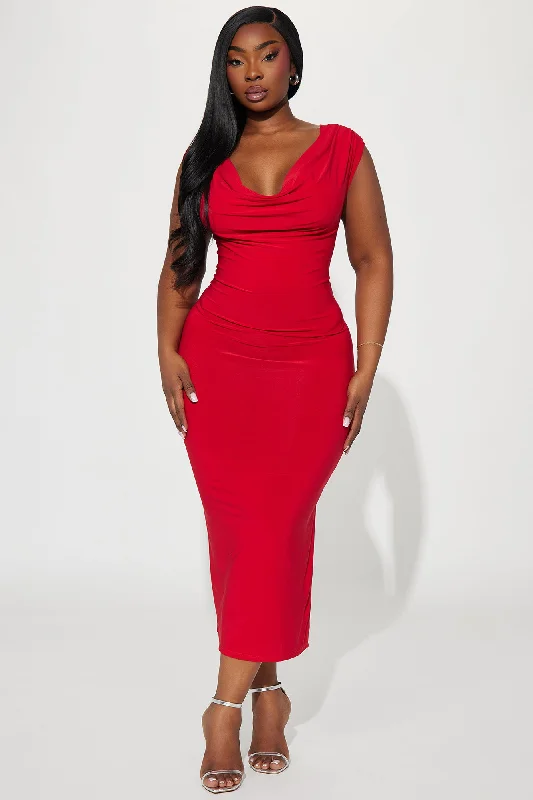 Amara Ruched Midi Dress - Red