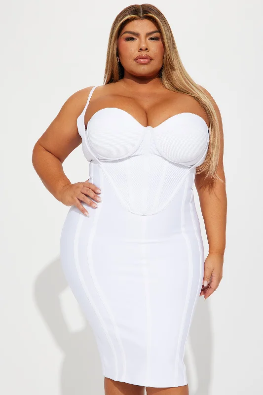 Kash Me In VIP Bandage Dress - White