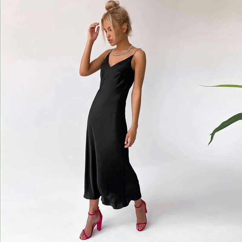 BerriesJam - Backless V-Neck Elegant Vintage Spaghetti Strip Dress