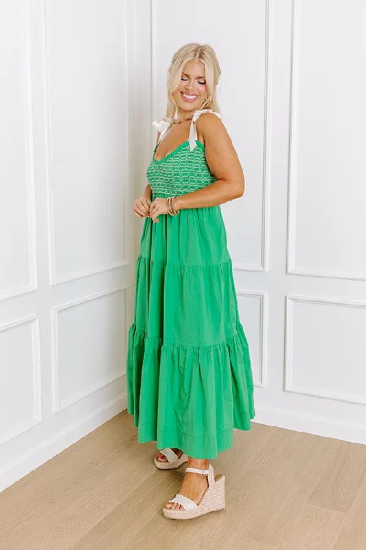 Classic Cutie Smocked Maxi Dress in Kelly Green Curves