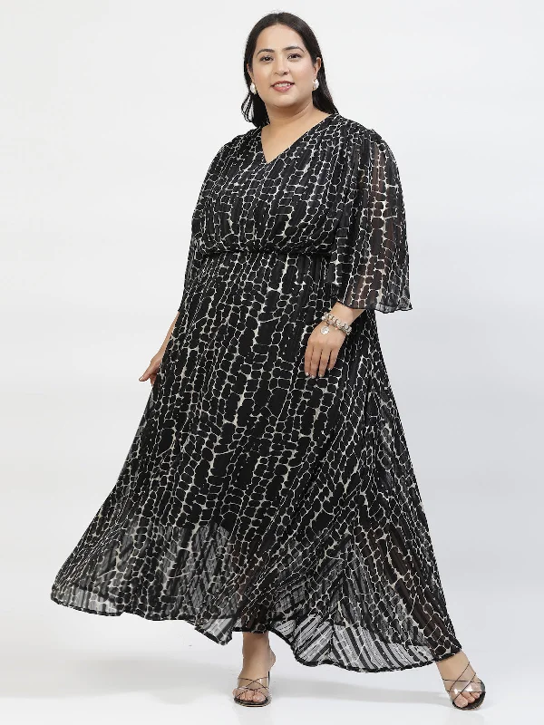 Plus Size Abstract Print Flared Sleeve Maxi Dress