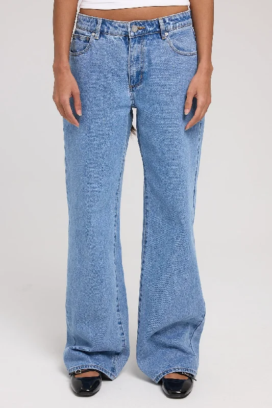 Abrand 99 Low Rise Baggy Jean Gigi