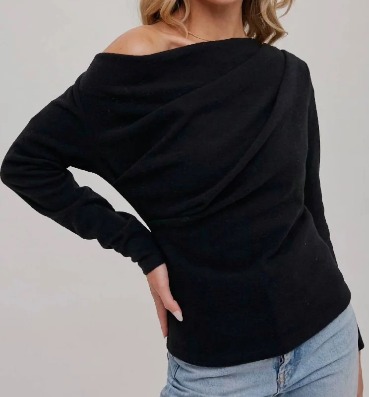 Off Shoulder Knit Top In Black