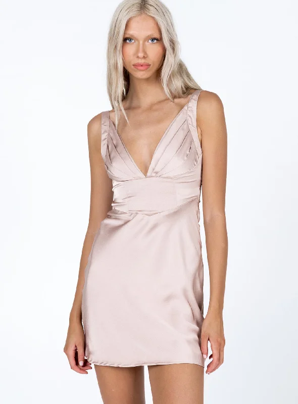 Shop Before It’s Gone!Shop Before It’s Gone!Logan Mini Dress Beige Multi