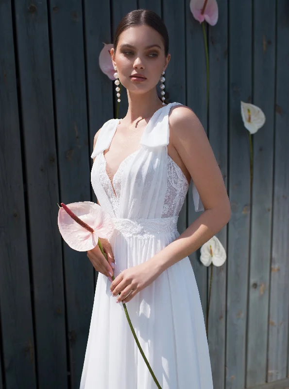 Best Offers of the Month!Best Offers of the Month!Delicate Sheath V-Neck Wedding Dress with Lace Top Best Offers of the Month!Best Offers of the Month!Delicate Sheath V-Neck Wedding Dress with Lace Top