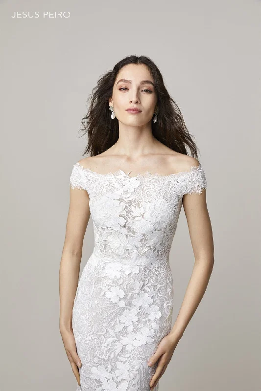 Get More for Less!Get More for Less!Jesus Peiro 2219 - Size 8