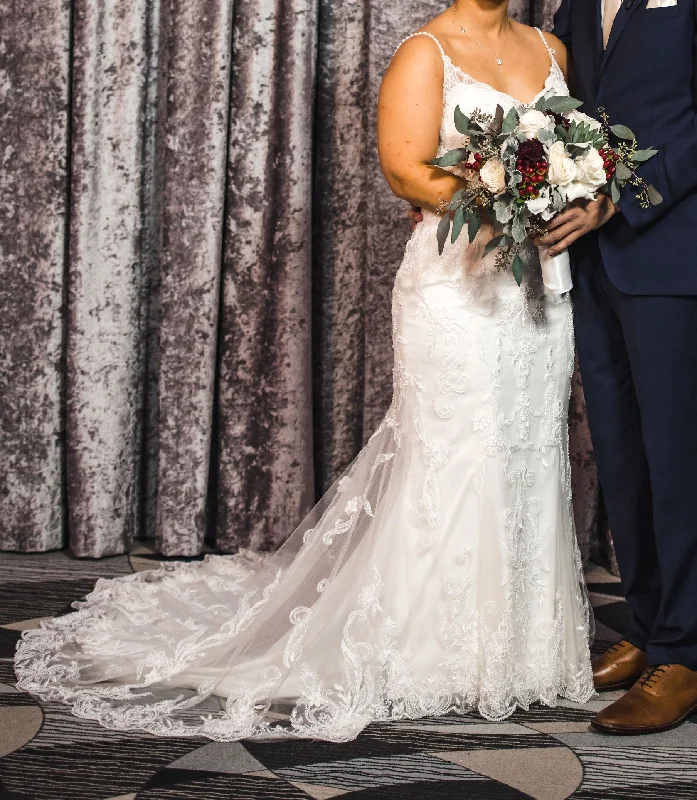 Seasonal Sale – Shop Now!Seasonal Sale – Shop Now!Maggie Sottero 8MT745