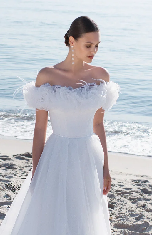 Hurry! While Supplies Last!Hurry! While Supplies Last!Unique Off-Shoulder A-Line Wedding Dress Hurry! While Supplies Last!Hurry! While Supplies Last!Unique Off-Shoulder A-Line Wedding Dress