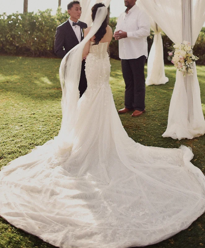 Only a Few Left – Order Now!Only a Few Left – Order Now!Berta  17-110