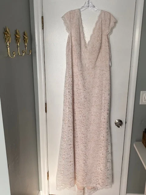 Your Discount is Waiting!Your Discount is Waiting!BHLDN Sedgwick