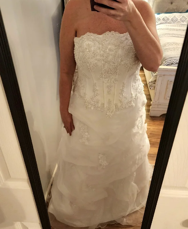 Seasonal Sale – Shop Now!Seasonal Sale – Shop Now!David's Bridal V9263