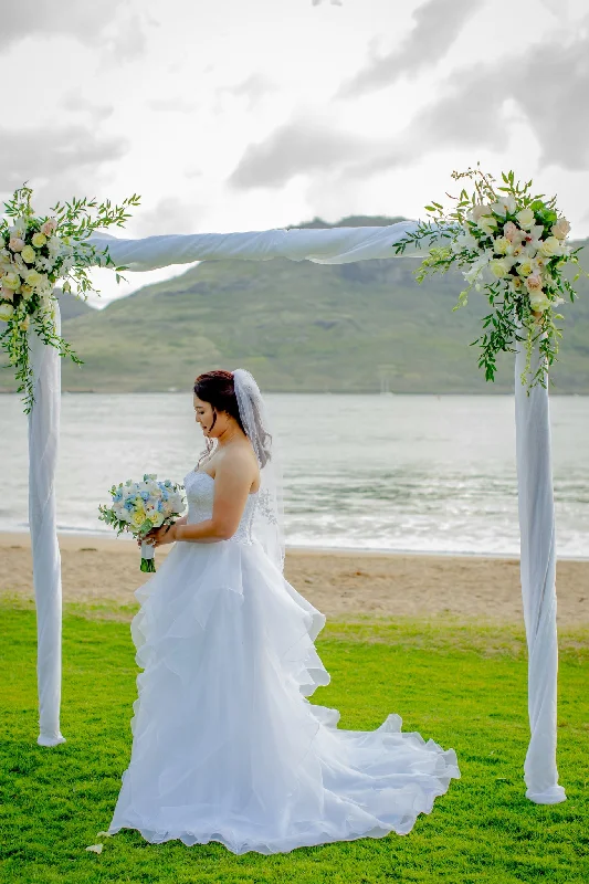 Buy One, Get One Free!Buy One, Get One Free!David's Bridal WG3830