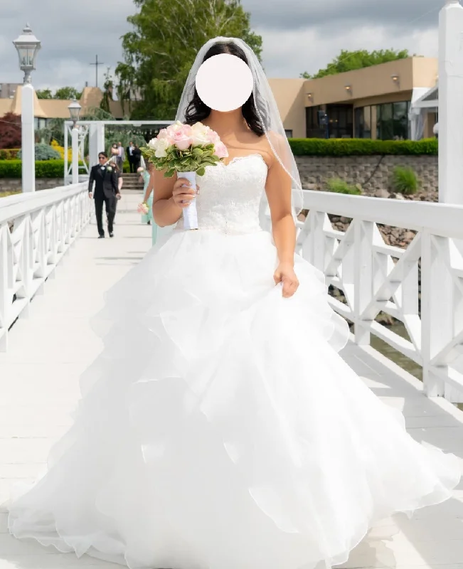 Enjoy Huge Discounts Now!Enjoy Huge Discounts Now!David's Bridal WG3830