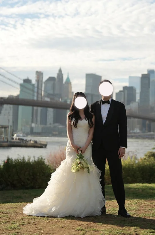 Lowest Prices Guaranteed!Lowest Prices Guaranteed!David's Bridal WG3832