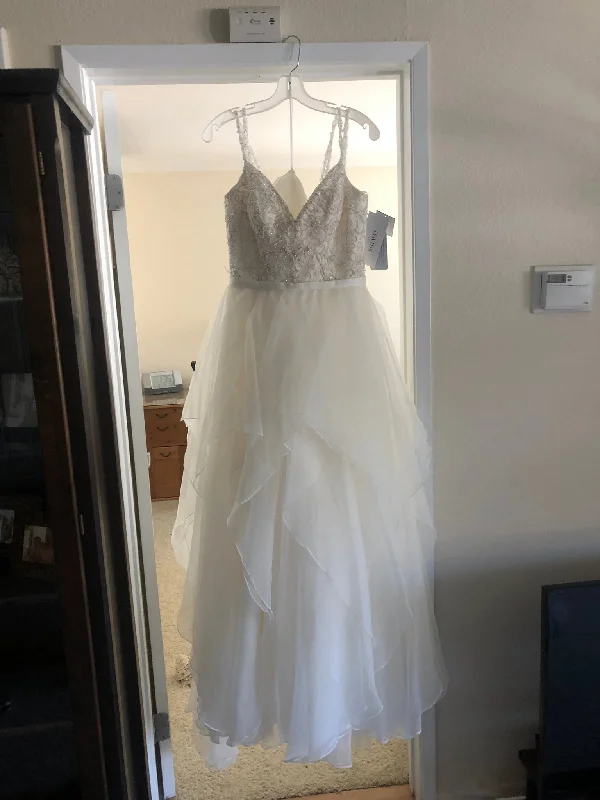 Flash Sale – Act Fast!Flash Sale – Act Fast!David's Bridal WG3903