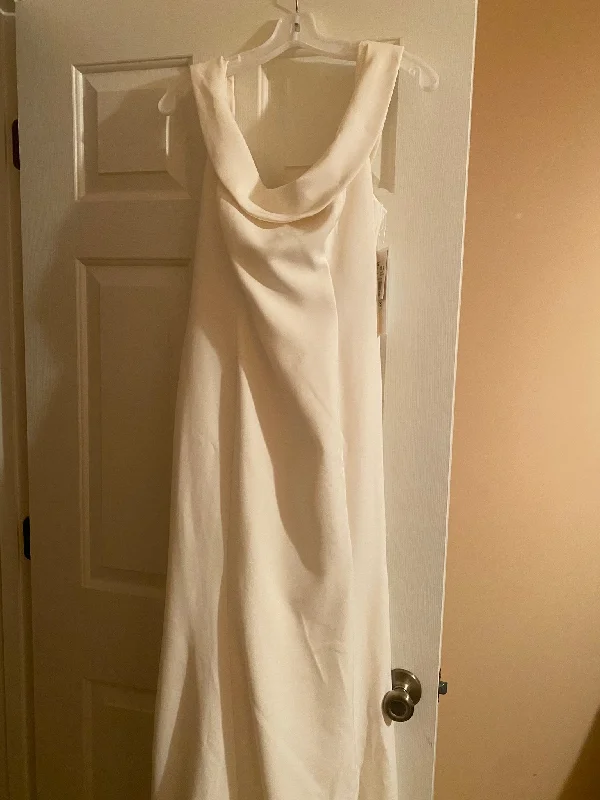 Every Deal is a Steal!Every Deal is a Steal!David's Bridal WG4013