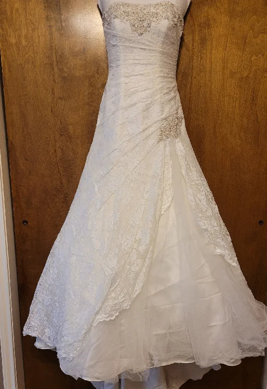 The Best Deals Won’t Wait!The Best Deals Won’t Wait!David's Bridal YP3344