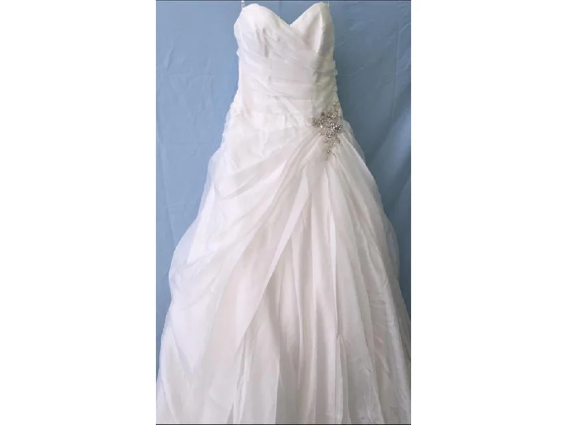 Upgrade for Less!Upgrade for Less!Maggie Sottero 4MB949
