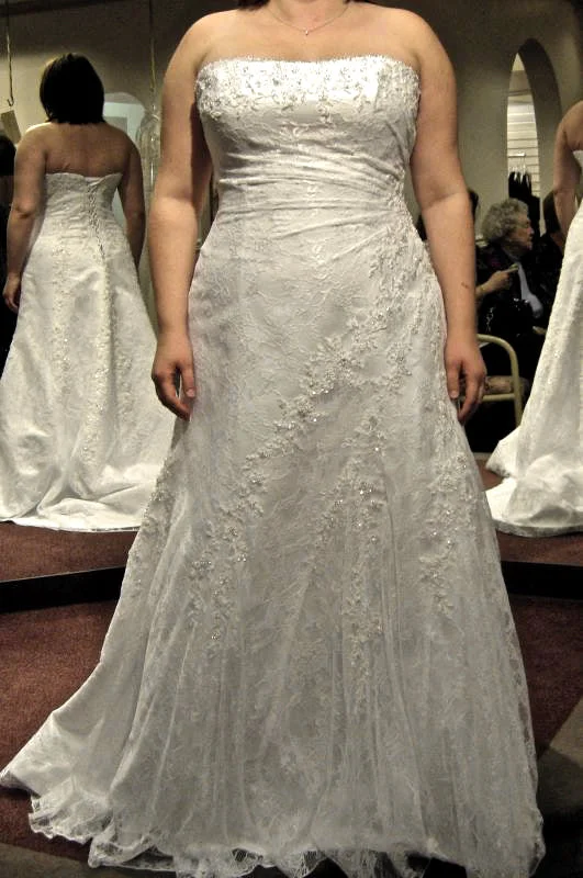 Crazy Discounts Inside!Crazy Discounts Inside!Maggie Sottero A3021