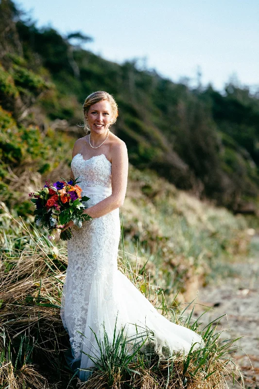 Special Discounts Inside!Special Discounts Inside!Maggie Sottero Annette