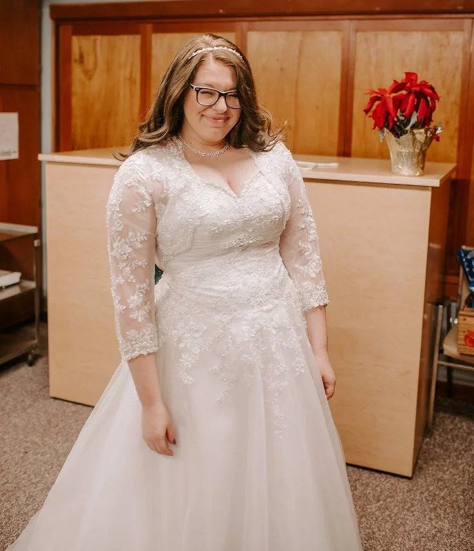 Best Price of the Season!Best Price of the Season!Mary's Bridal 6205