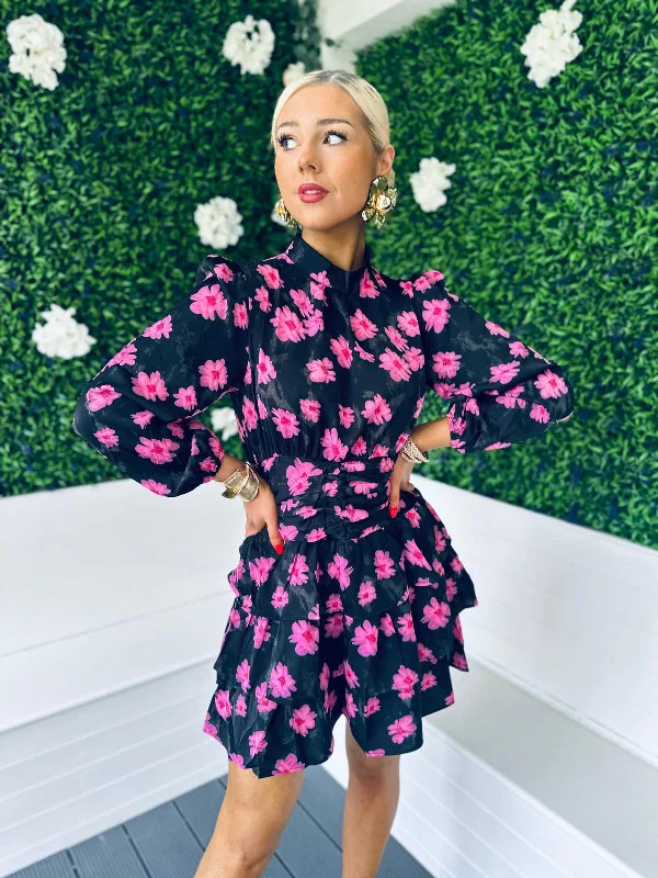 Huge Savings – Act Now!Huge Savings – Act Now!Tonia High Neck Mini Dress Floral Black Huge Savings – Act Now!Huge Savings – Act Now!Tonia High Neck Mini Dress Floral Black