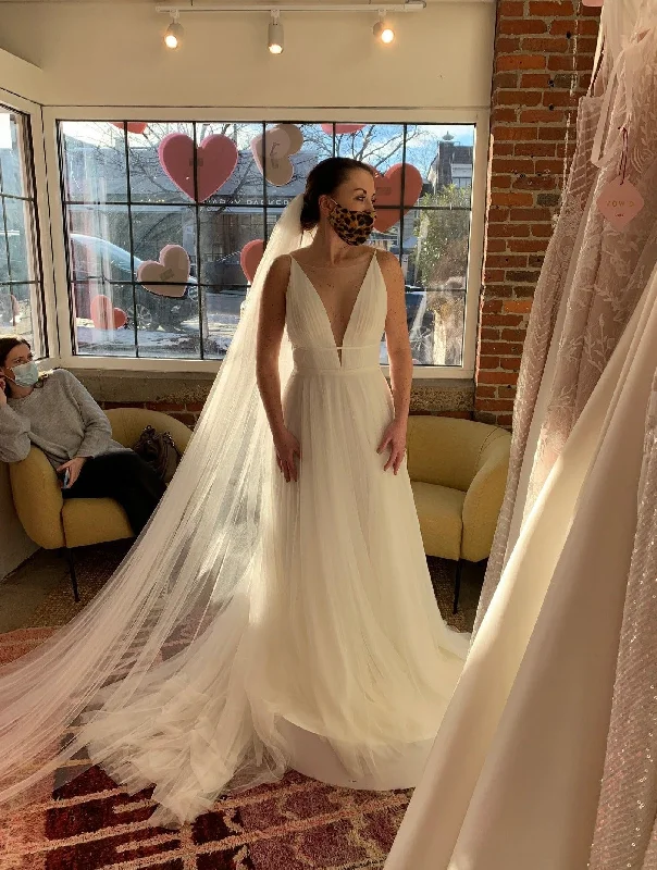 Crazy Discounts Inside!Crazy Discounts Inside!Vow'd Serendipity