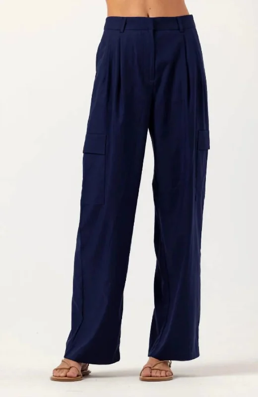 Shop the Hottest Deals!Shop the Hottest Deals!Women's Spencer Pants In Navy