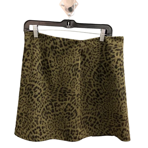Shop Before It’s Gone!Shop Before It’s Gone!Animal Print Skirt Mini & Short Gilli, Size L