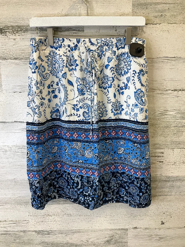 Find the Best Deals Here!Find the Best Deals Here!Blue & White Skirt Mini & Short Loft, Size 6