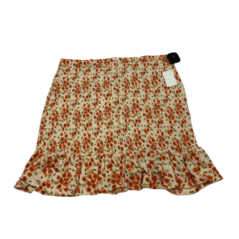 Snag the Best Prices Now!Snag the Best Prices Now!Cream Skirt Mini & Short Cato, Size L