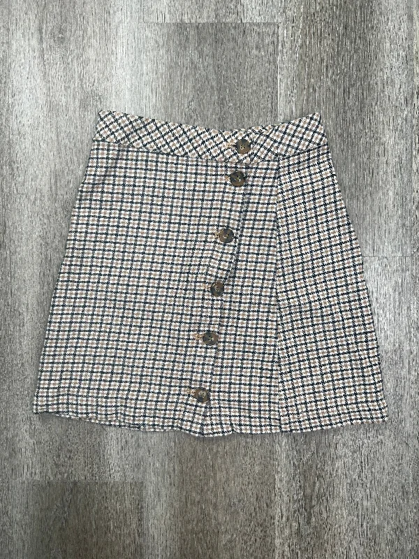 Limited Stock Available!Limited Stock Available!Plaid Pattern Skirt Mini & Short Divided, Size Xs