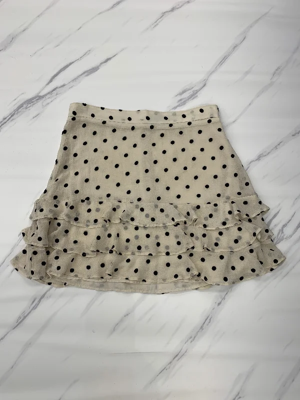 Don’t Wait – Deals Won’t Last!Don’t Wait – Deals Won’t Last!Polkadot Pattern Skirt Mini & Short Bardot, Size 10