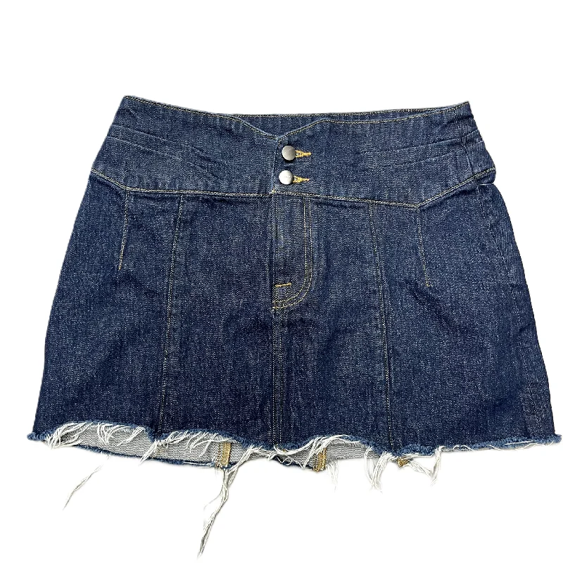 Shop Now and Save!Shop Now and Save!Skirt Mini & Short By Frame  Size: 4