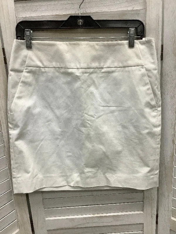 The Best Deals Won’t Wait!The Best Deals Won’t Wait!White Skirt Midi Ann Taylor, Size 6