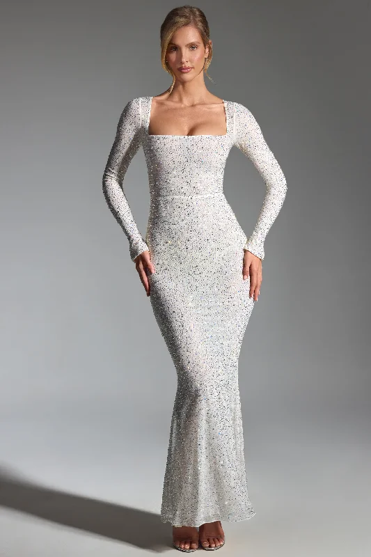 Hot Deals You Can’t Resist!Hot Deals You Can’t Resist!Embellished Fishtail Maxi Dress in White