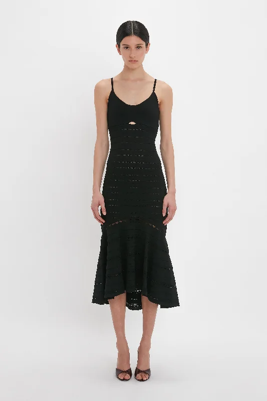 Huge Price Cuts Await!Huge Price Cuts Await!Cut-Out Detail Cami Dress In Black