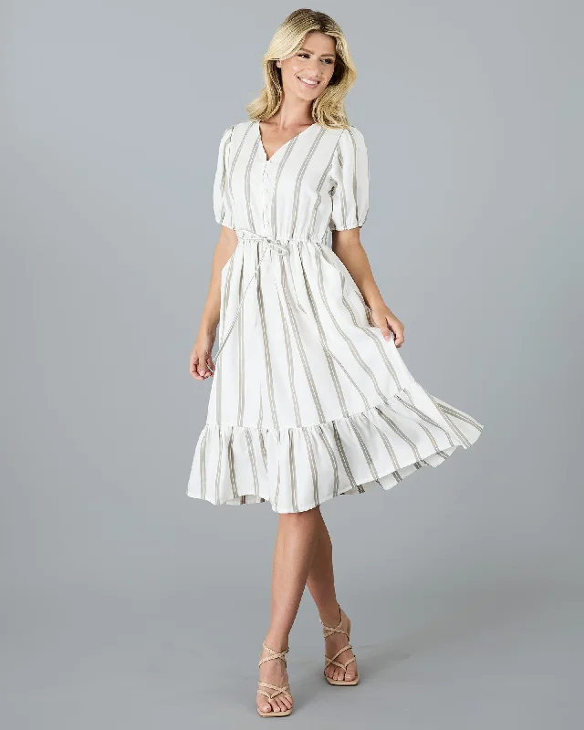 Time to Snag a Bargain!Time to Snag a Bargain!Nadia Dress