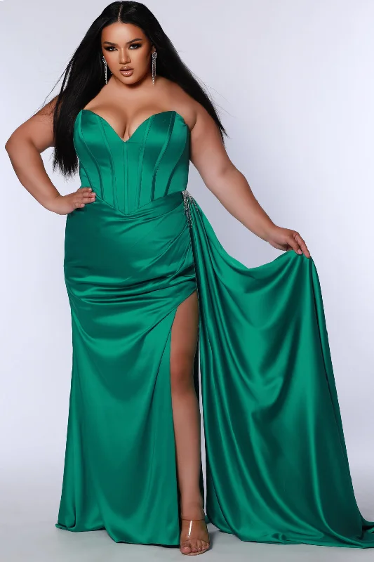 Your Shopping Spree Starts Here!Your Shopping Spree Starts Here!Grand Prix Pageant Gown