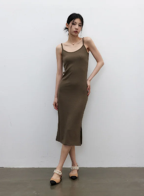 Only a Few Left – Order Now!Only a Few Left – Order Now!Knit Maxi Dress IY325