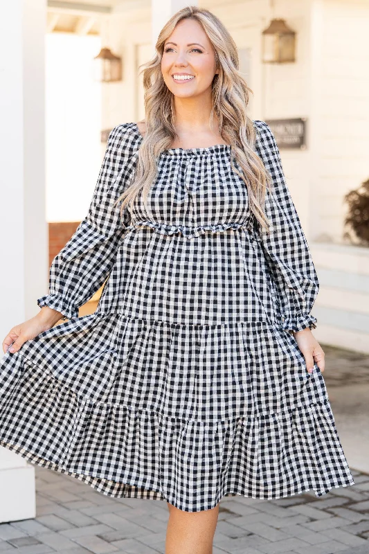 Unlock Huge Savings Now!Unlock Huge Savings Now!Afternoon Picnics Dress, Black