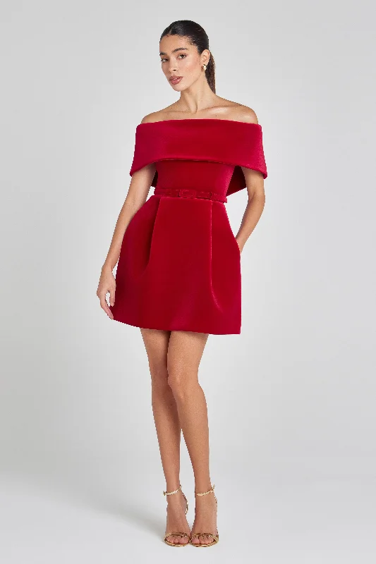 Must-Have Deals Inside!Must-Have Deals Inside!Carmen Red Dress