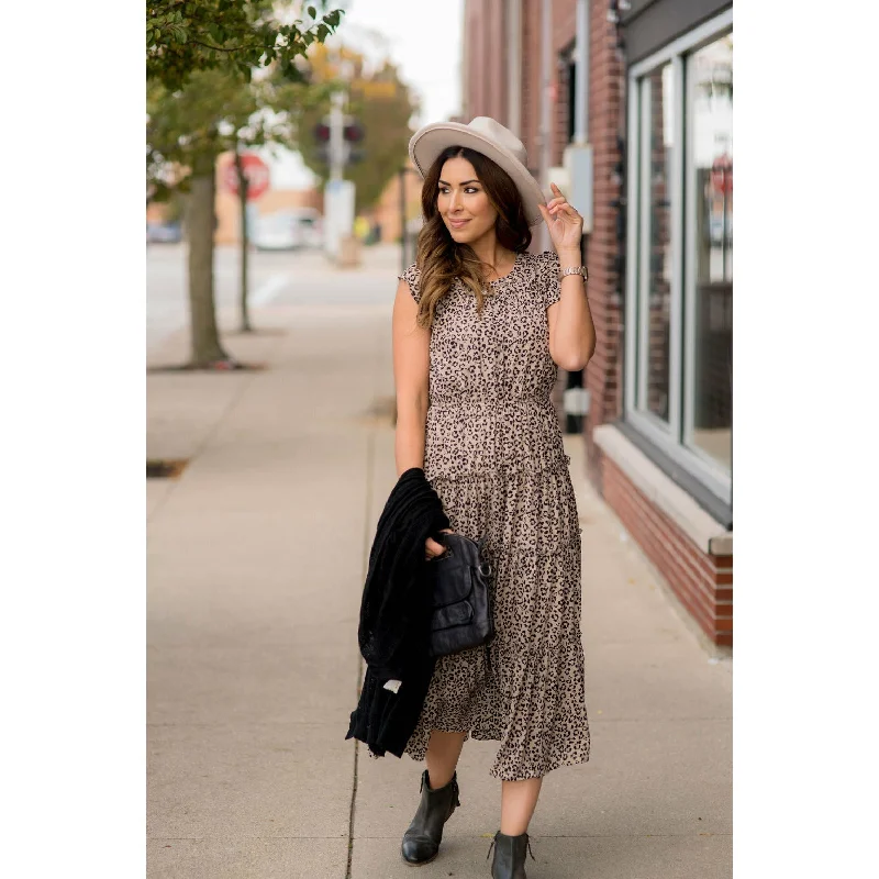 New Discounts Just Dropped!New Discounts Just Dropped!Fashionable Tiered Leopard Midi