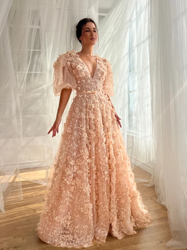 Instant Savings Await!Instant Savings Await!Peach Dreamscape Gown