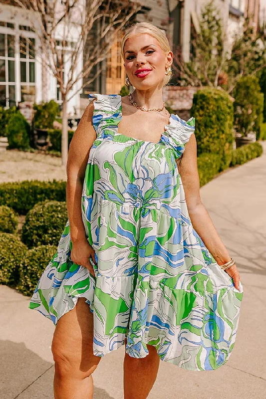 The Best Sale of the Year!The Best Sale of the Year!Popular Retreat Mini Dress in Kelly Green Curves