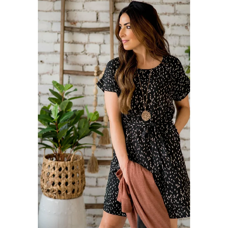 Limited-Time Price Drop!Limited-Time Price Drop!Short Sleeve Feather Speckled Tie Dress Limited-Time Price Drop!Limited-Time Price Drop!Short Sleeve Feather Speckled Tie Dress