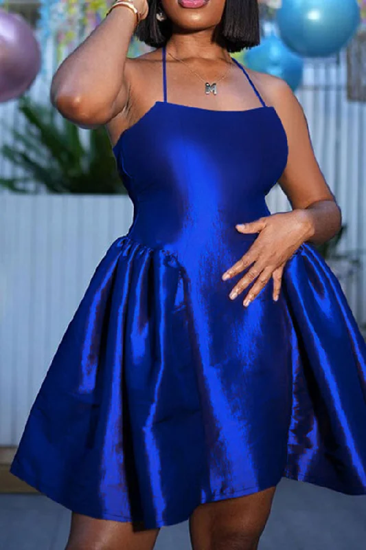 Hot Deals You Can’t Resist!Hot Deals You Can’t Resist!Solid Color Halter Collar Sweet A-Line Pleated Mini Dress