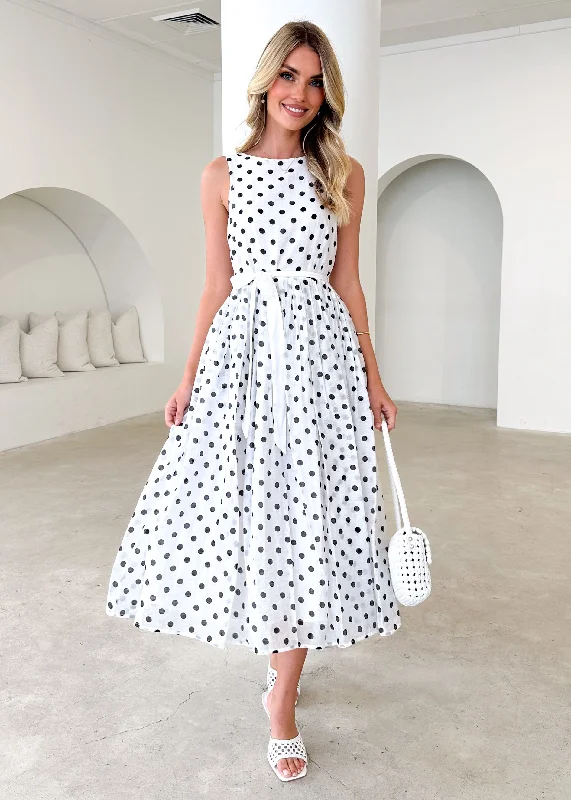 Flash Deals – Act Quickly!Flash Deals – Act Quickly!Zeela Midi Dress - White Polka Flash Deals – Act Quickly!Flash Deals – Act Quickly!Zeela Midi Dress - White Polka